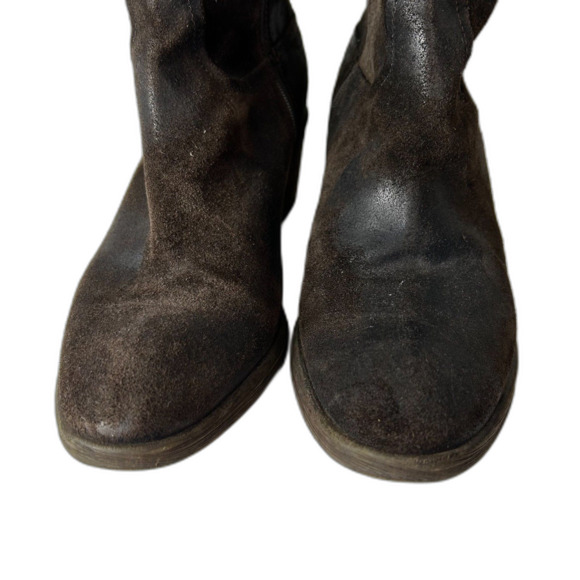 Donald J. Pliner Darua Dark Brown Distressed Suede Block Heel Ankle Boots Size 6 - Picture 3 of 11